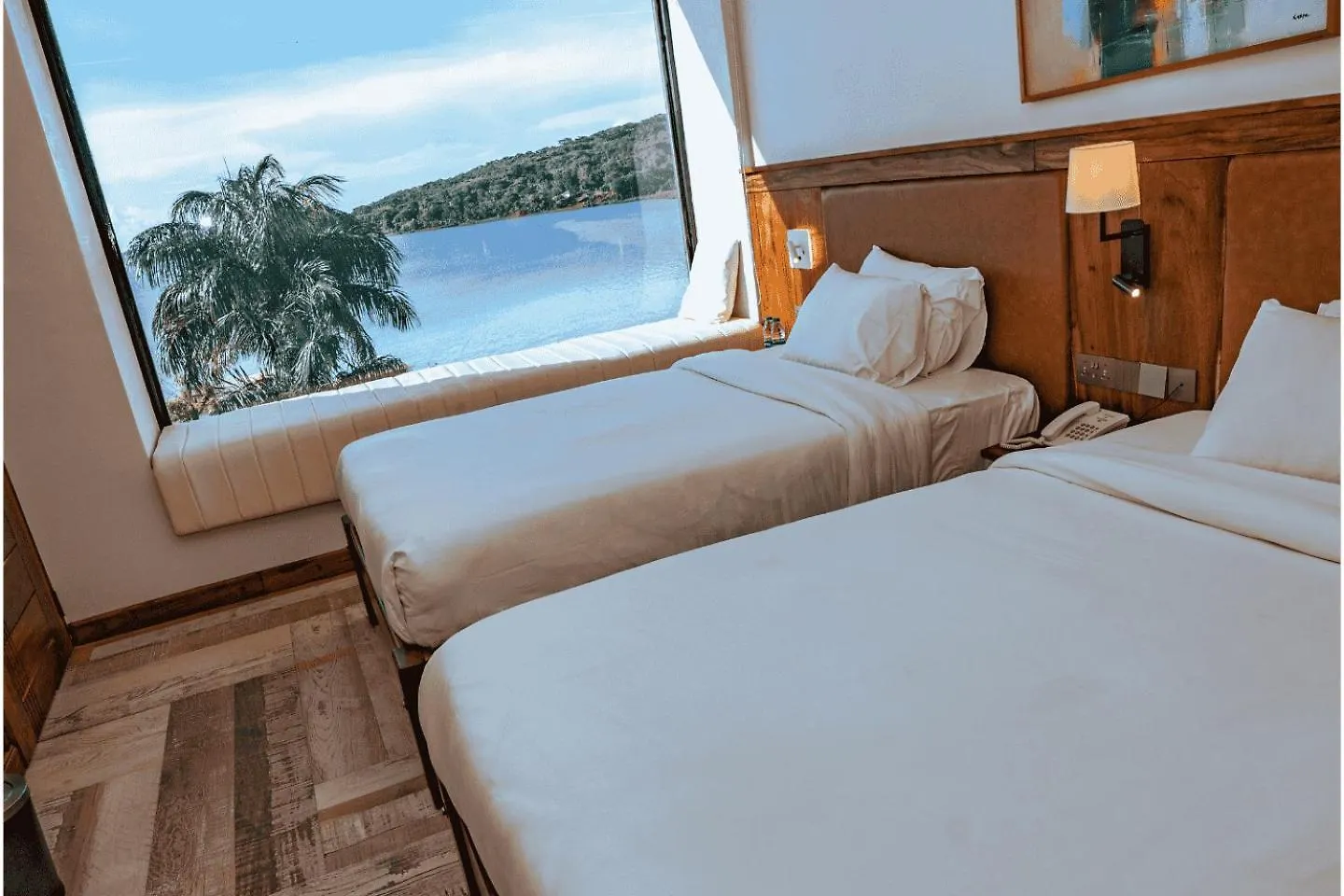 Divine Resort & Spa كامبالا 4*,