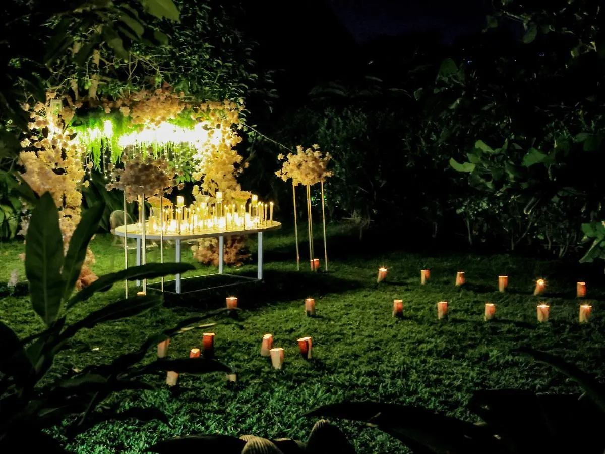 Divine Resort & Spa Kampala 4*,