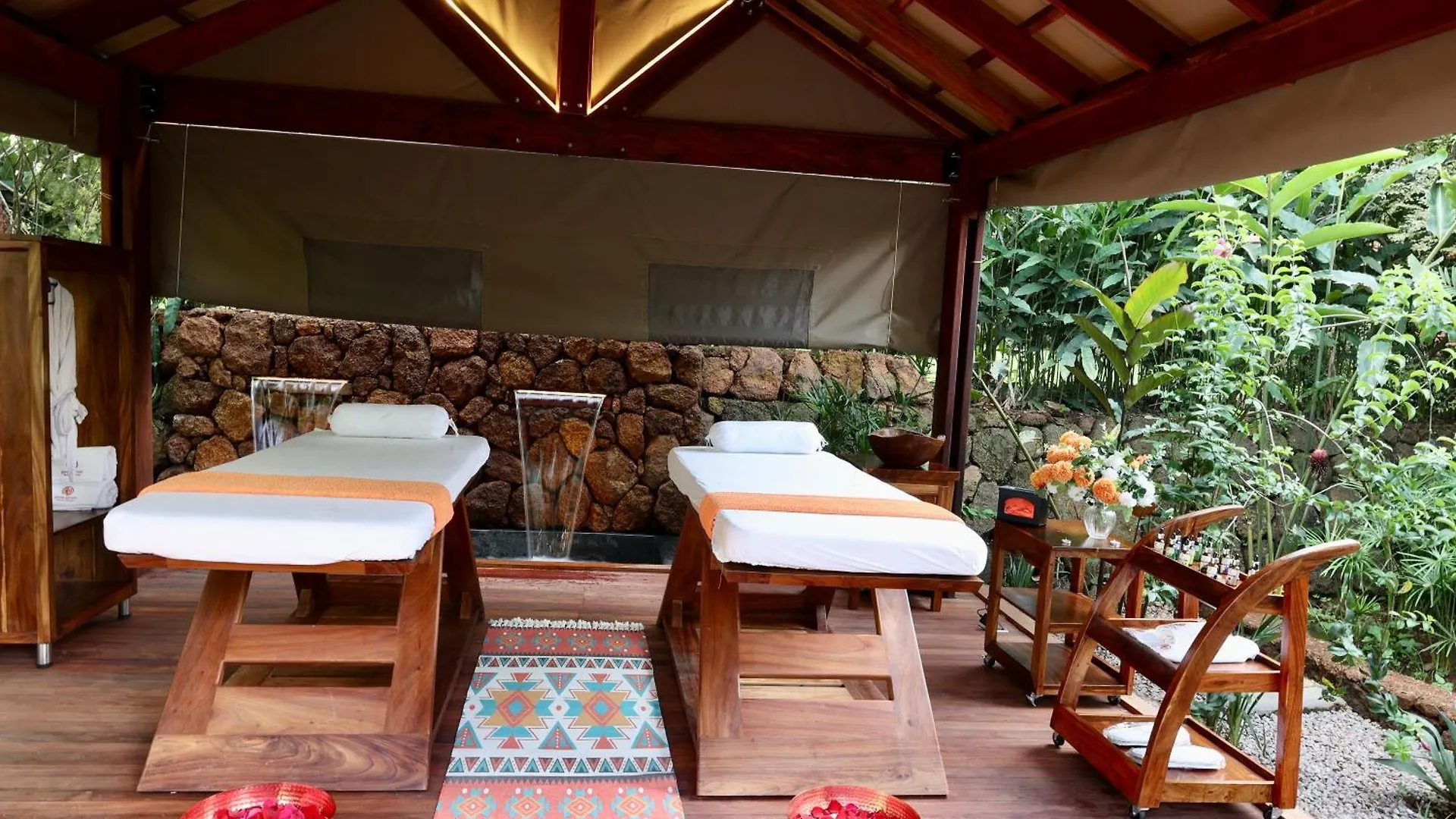 Divine Resort & Spa Kampala 4*,  Oeganda