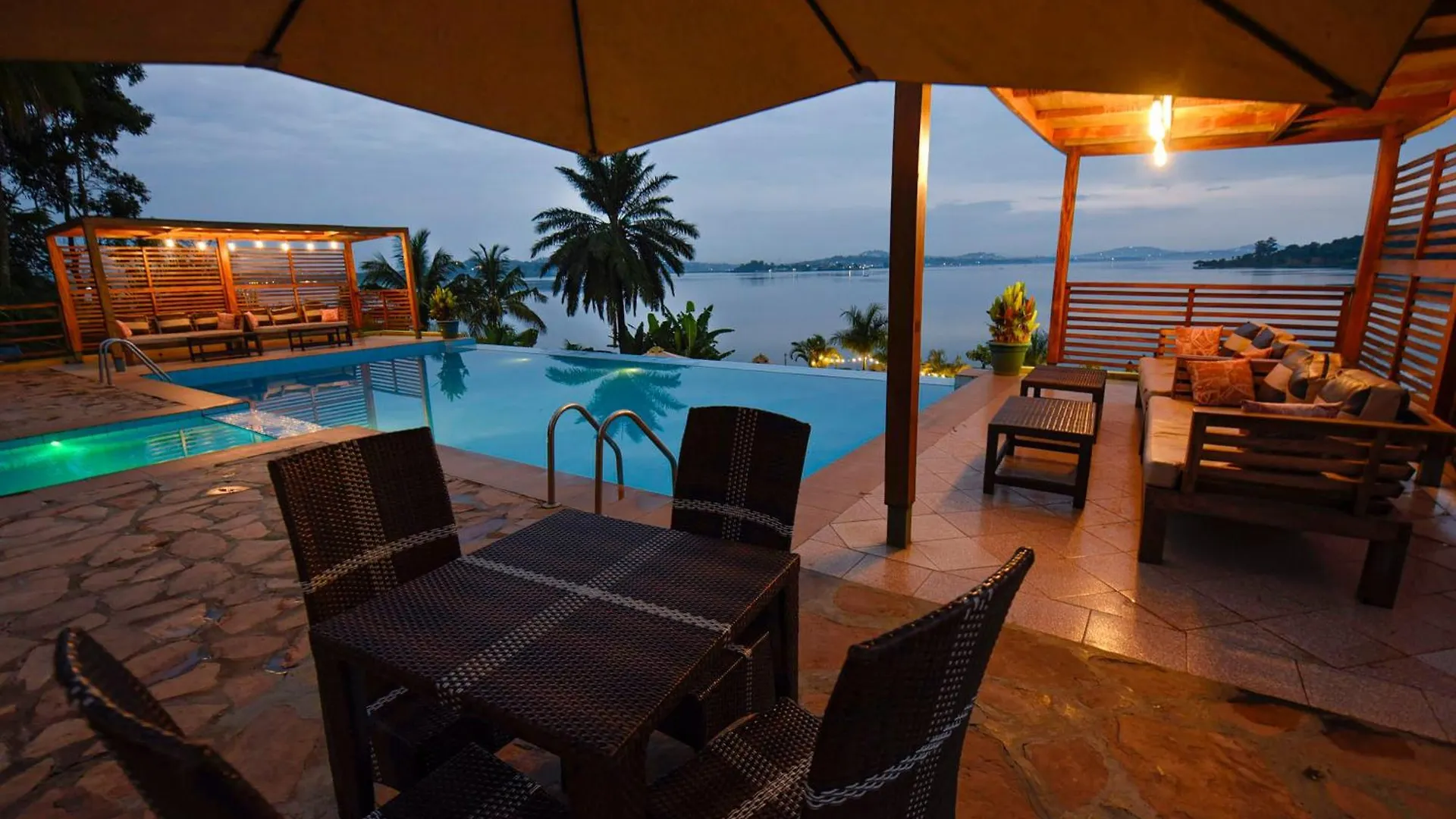 **** Hotel Divine Resort & Spa Kampala Oeganda