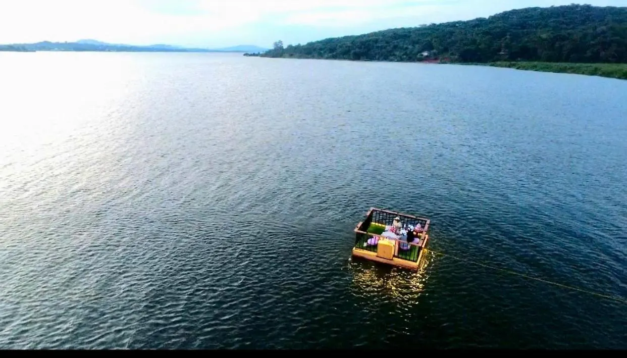 **** Hotel Divine Resort & Spa Kampala Oeganda